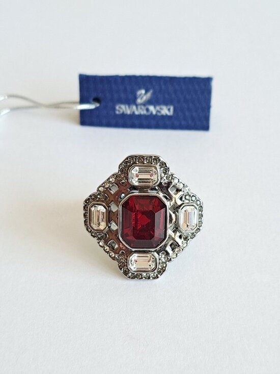 Swarovski Jewelry - NEW Vintage Swarovski Sheila Ruby Red Ring Signed Size 6.5